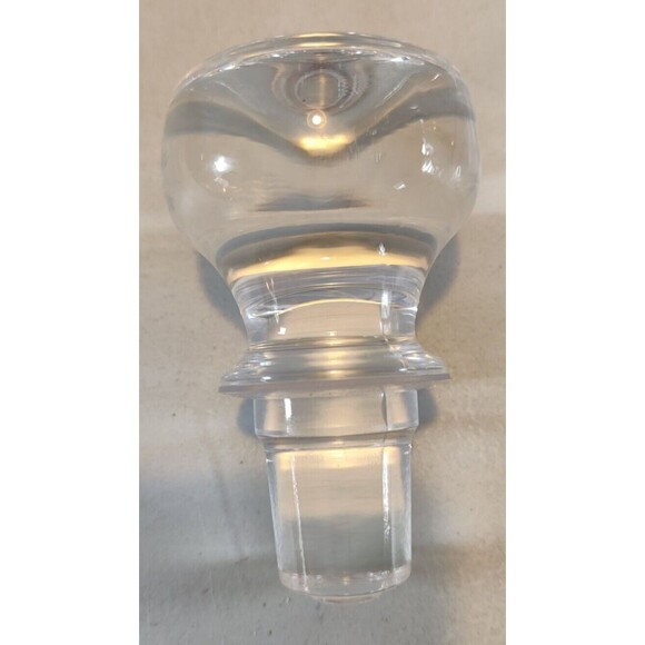 Vintage~10"Tx6"W Liquor/Wine Decanter~Very Heavy Glass-Whiskey, Brandy - Picture 5 of 7